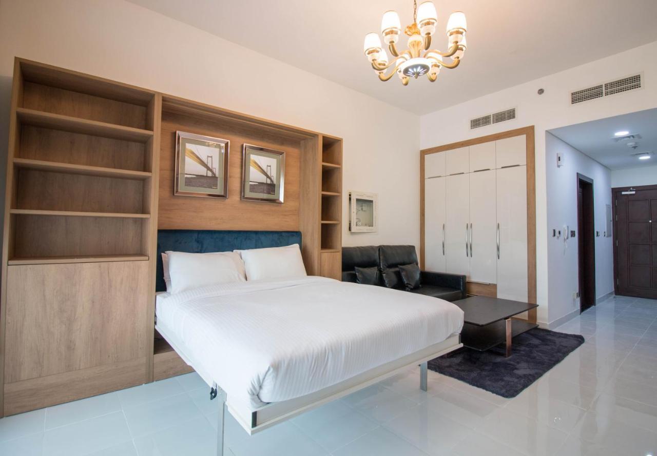 Furnished Studio, Close To All Amenties! - Resortz 11 Дубай Екстер'єр фото